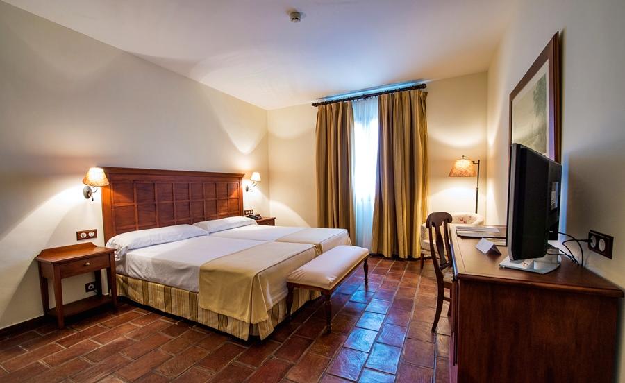 Hospedium Hotel Cortijo Santa Cruz Villanueva De La Serena Exterior foto