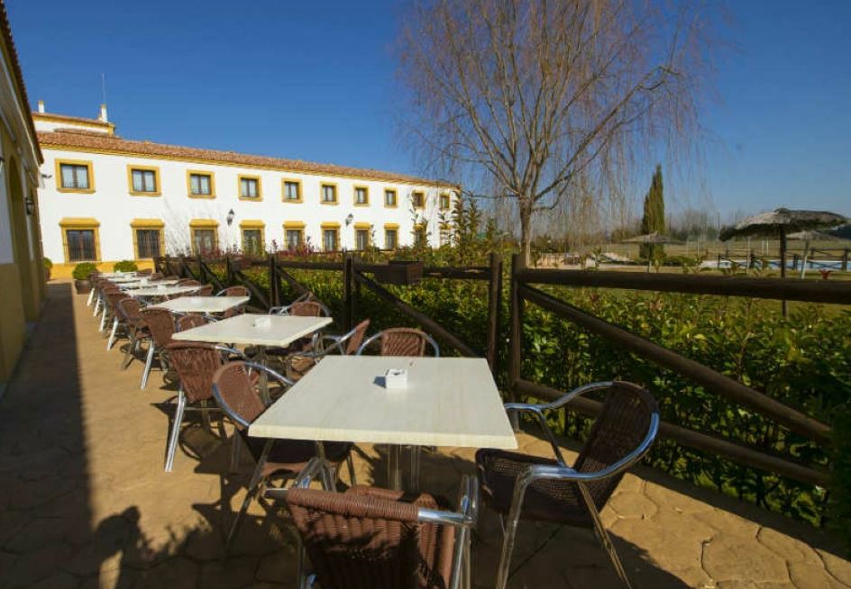 Hospedium Hotel Cortijo Santa Cruz Villanueva De La Serena Exterior foto